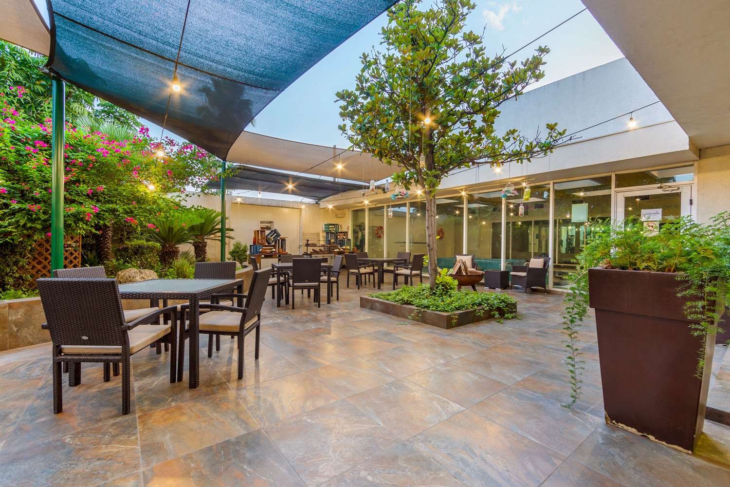 Quality Inn Monterrey La Fe-官方