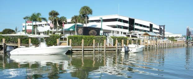 Cedar Bay Yacht Club景点图片