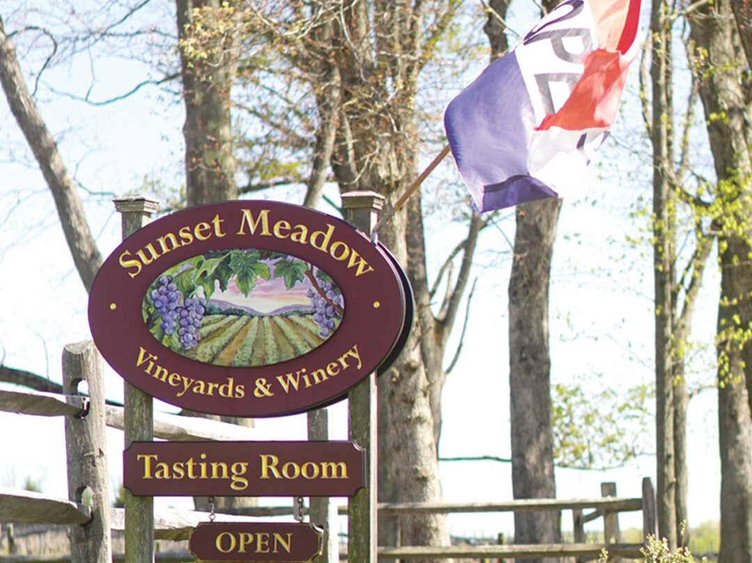 Goshen旅游景点-Sunset Meadow Vineyards