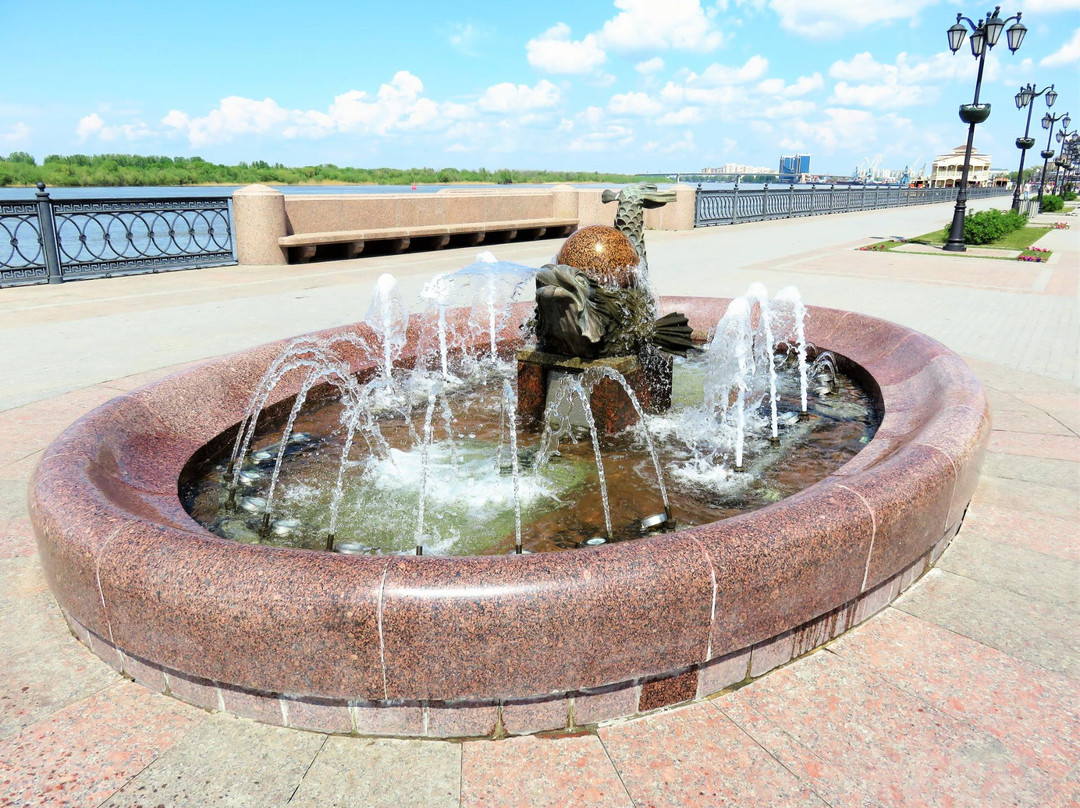 Obraztsovo旅游景点-Fountain Gold Fish