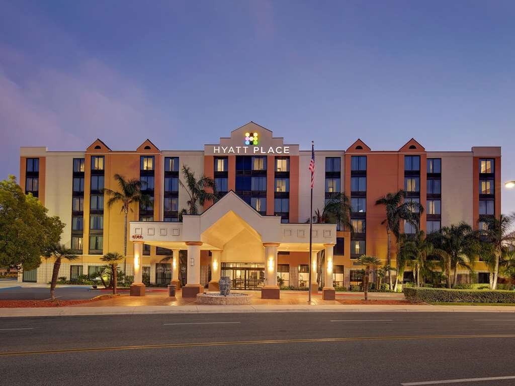 Hyatt Place Ontario Rancho Cucamonga主图