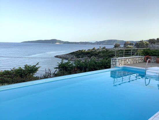 Limonari Beach-Meganisi必去景点