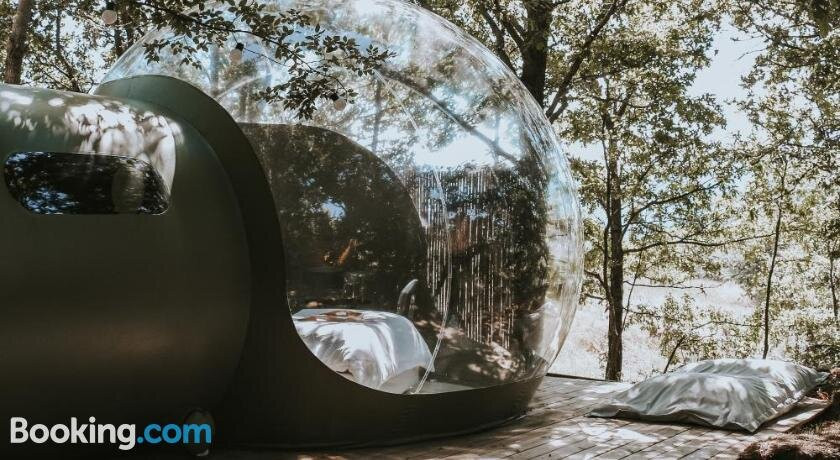 Atmosfera Bubble Glamping