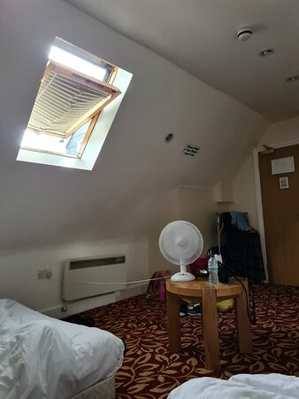 最佳西方伊尔福特酒店主图