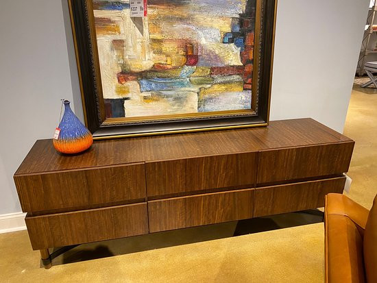 World's Largest Chest of Drawers-海波因特必去景点