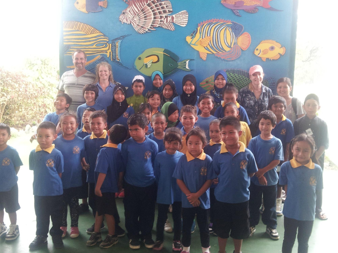 Cocos Island Tours-科科斯（基林）群岛必去景点