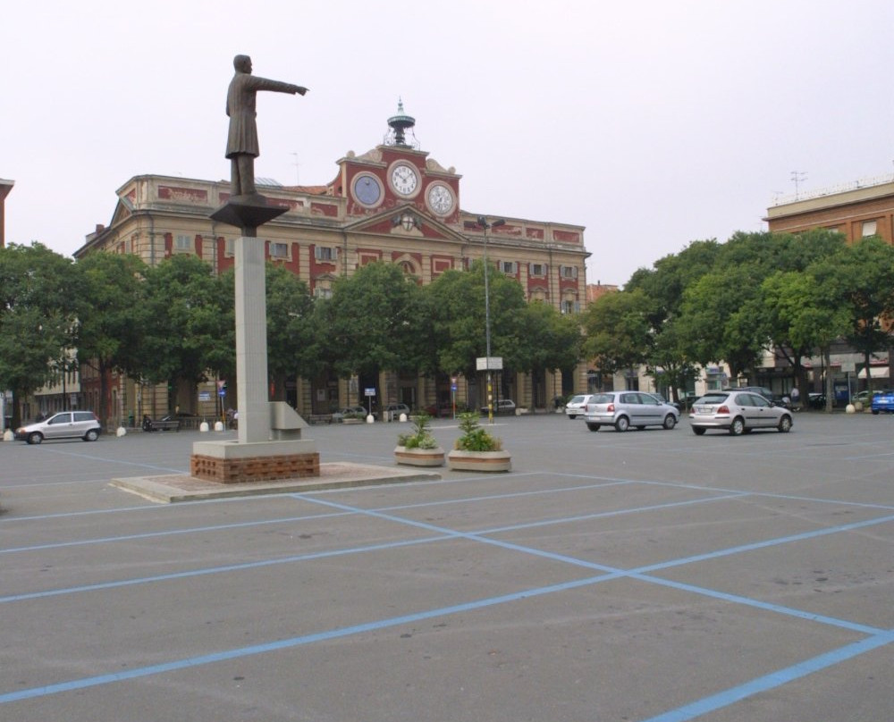Piazza Giovanni XXIII-亚历山德里亚必去景点