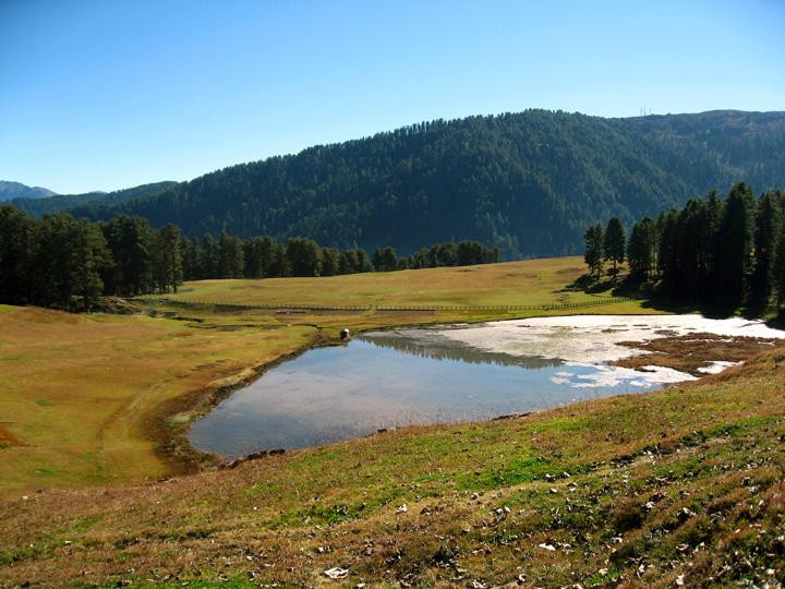 Sanasar Lake景点图片