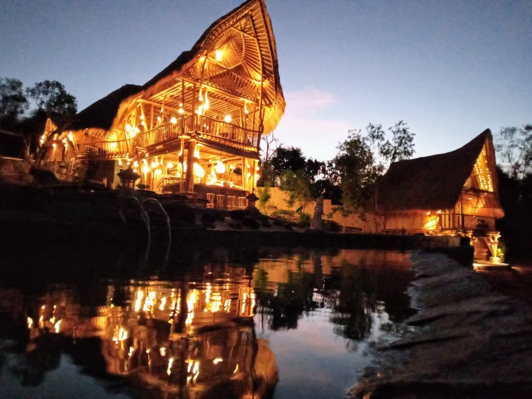 Klumpu餐馆和美食-Warung Bambu Green