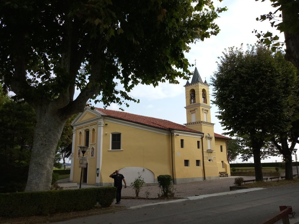Santuario Madonna della Fontana景点图片