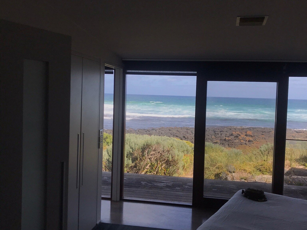 Hearn's Beachside Villas主图