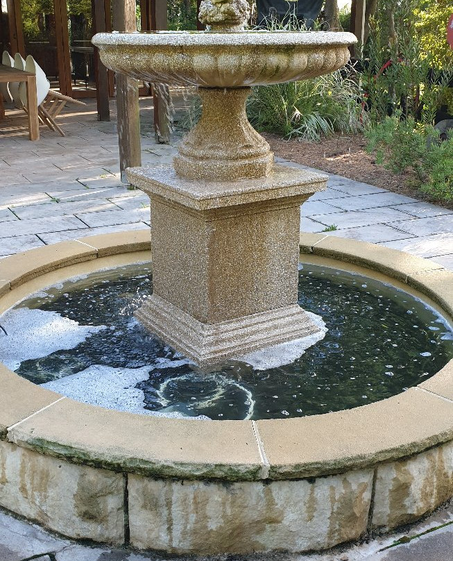 Loxley On Bellbird Hill主图