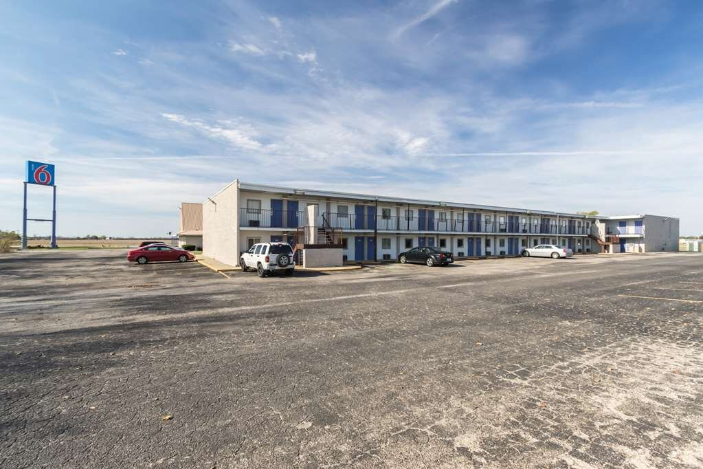 Motel 6 Mattoon, IL主图
