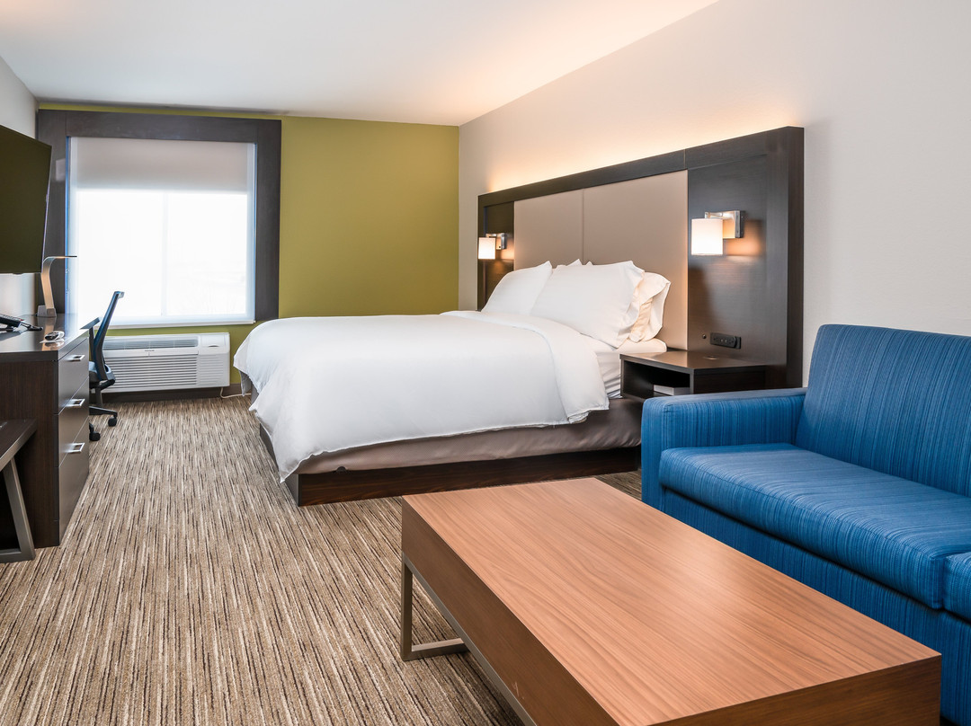 Holiday Inn Express & Suites Coon Rapids-blaine Area By IHG主图