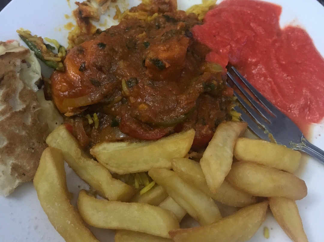 Burntwood餐馆和美食-The Taj Indian Kitchen & Bar