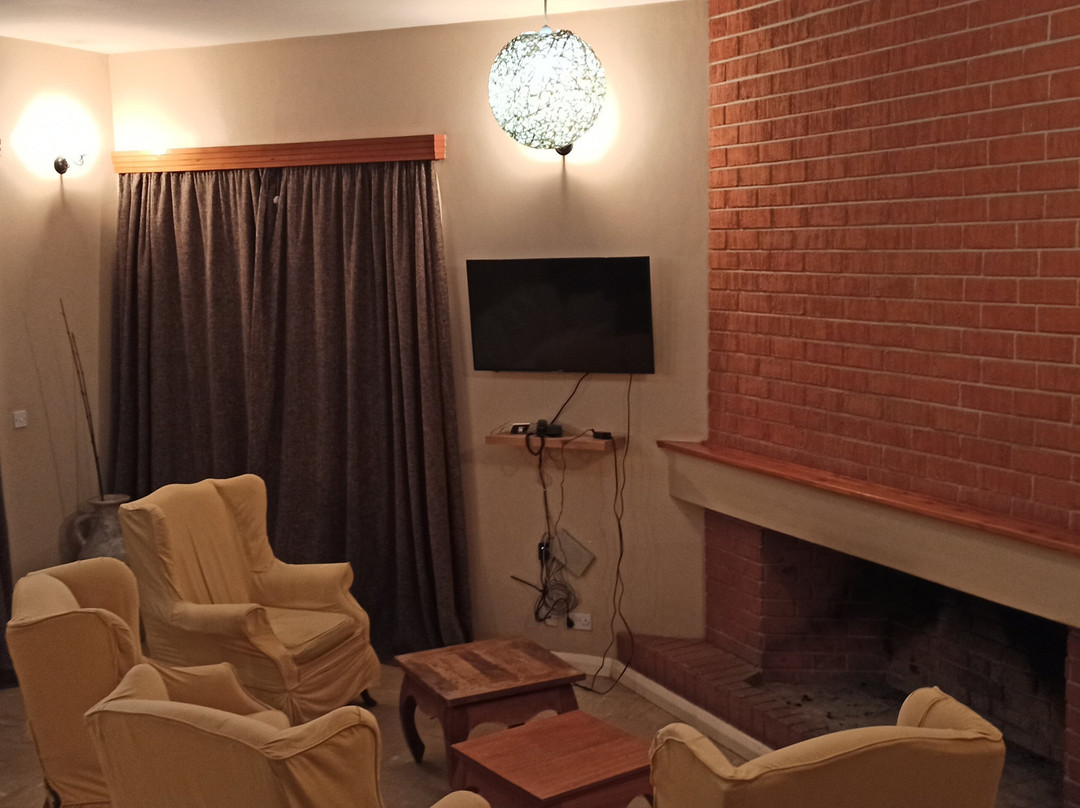 The Alps Hotel主图