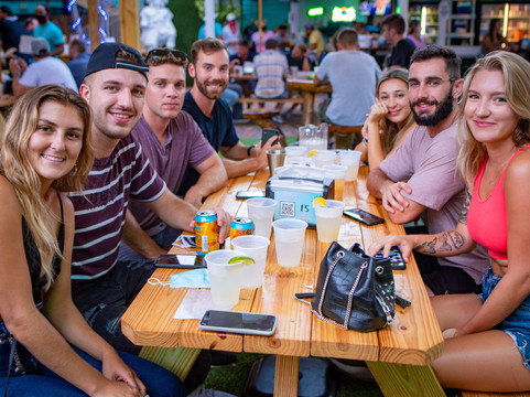 Backyard-劳德代尔堡必去景点