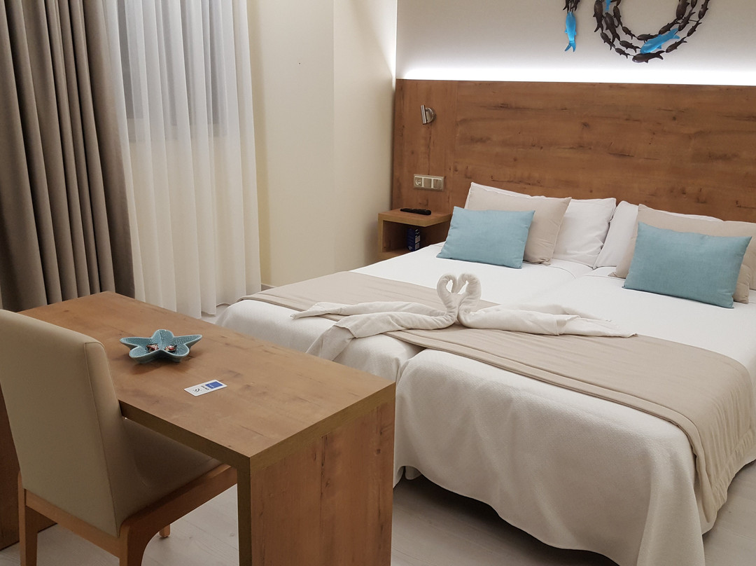 Hotel O Nautico主图