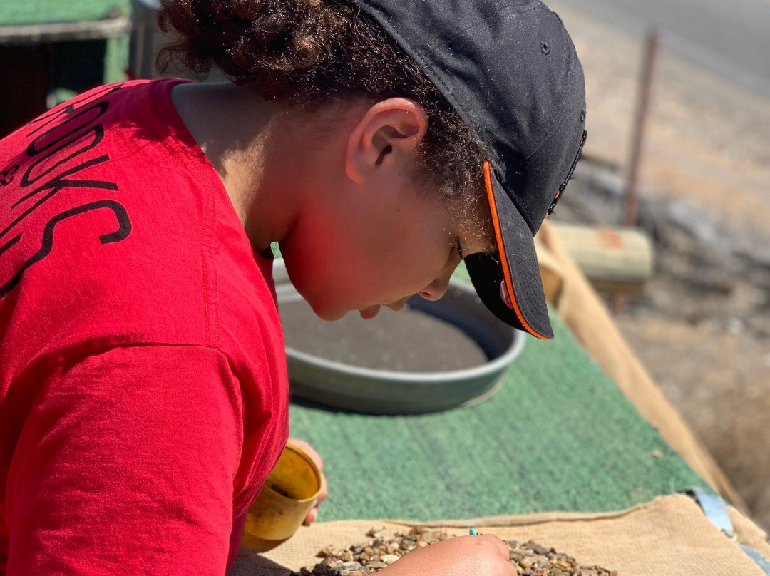 Monique's Mine-Rubyvale必去景点