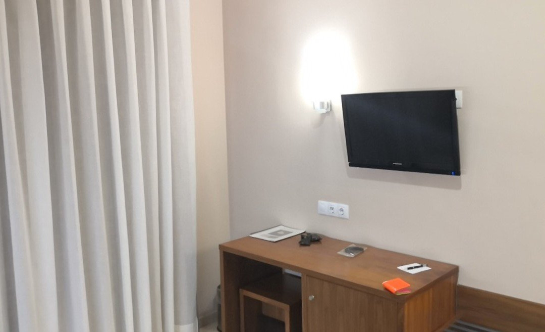 Visit Hotel主图