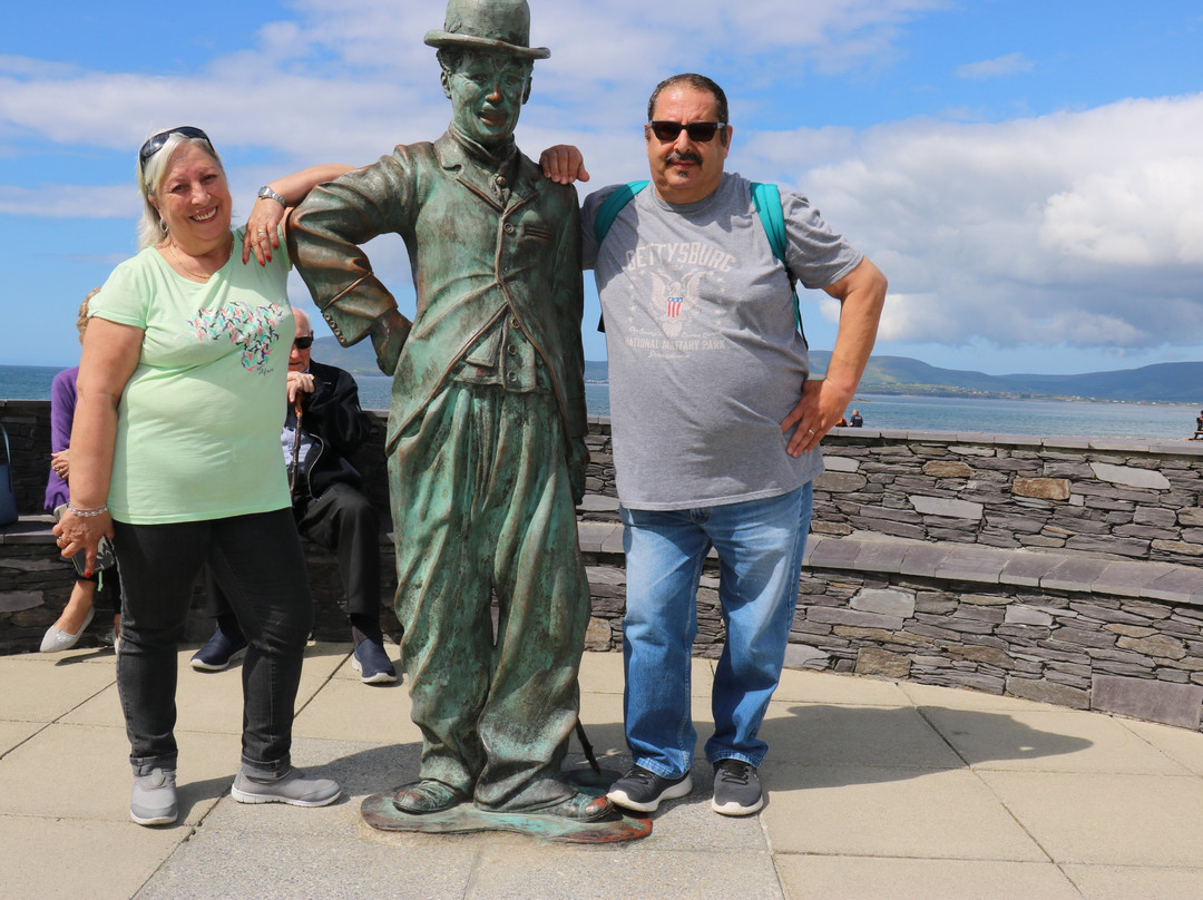 Charlie Chaplin Statue-Waterville必去景点