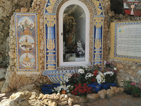 Santuario De La Virgen Del Carmen.-Rincon de la Victoria必去景点