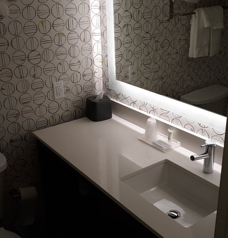 Holiday Inn & Suites Idaho Falls by IHG主图