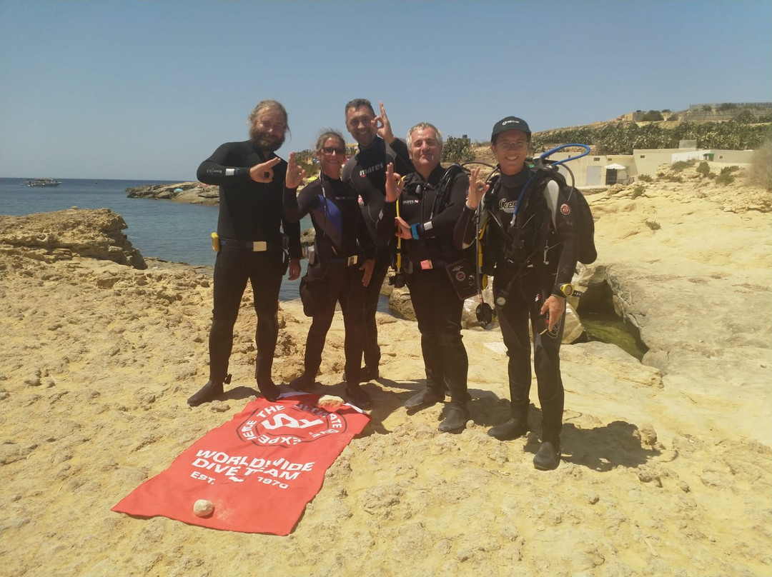 Endless Oceans Dive Centre-Ghajnsielem必去景点