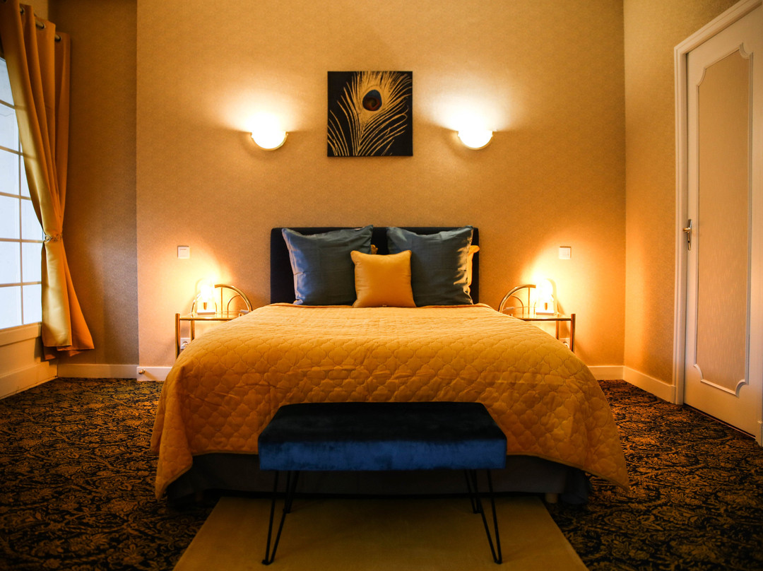 Aux Portes du Château主图