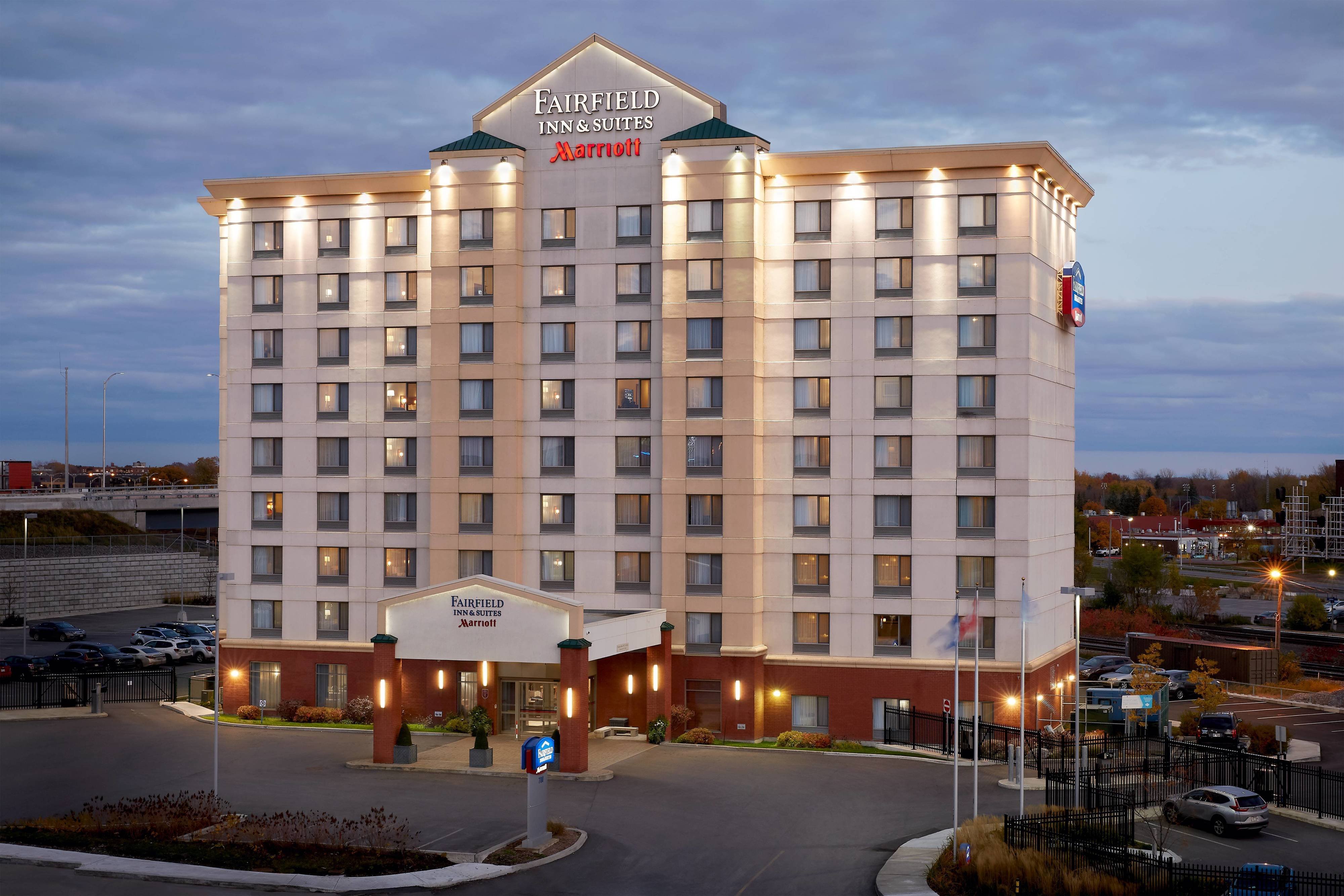 蒙特利尔机场 Fairfield Inn & Suites 酒店-官方