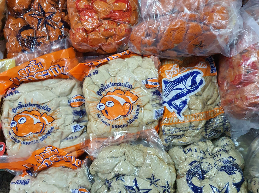 Nonthaburi Market-暖武里必去景点