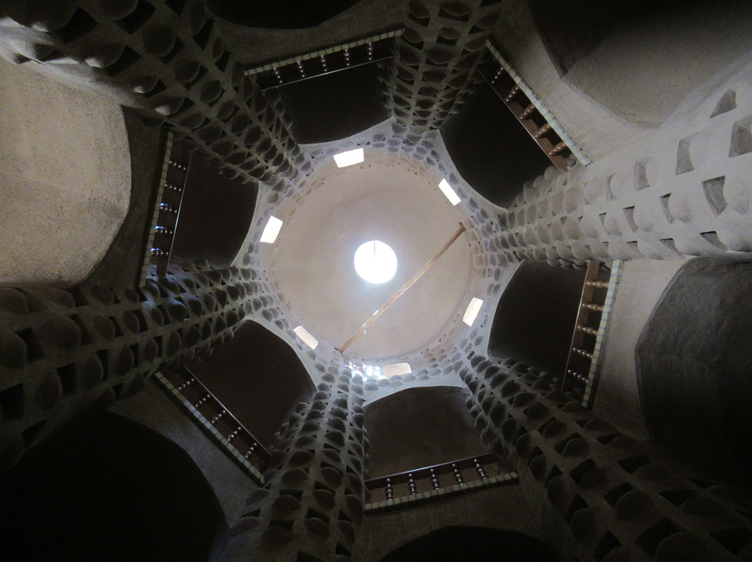 Pigeon Tower景点图片