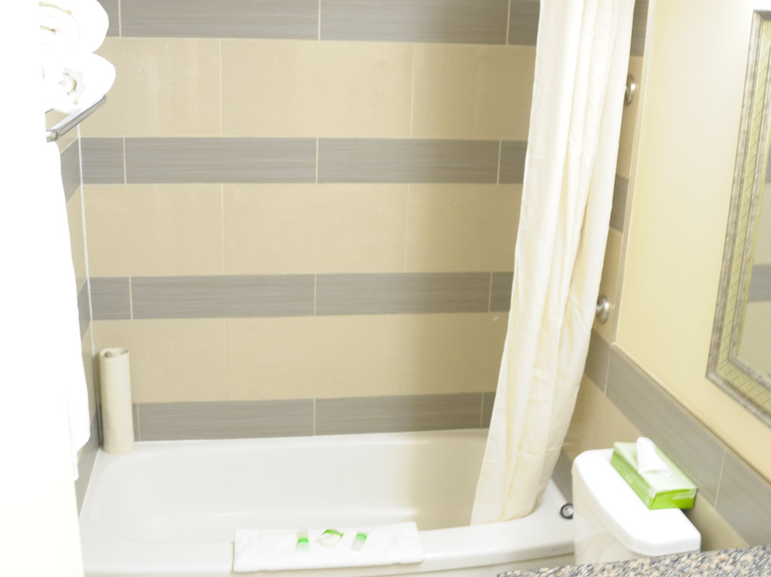 Admiral Inn Burlington主图