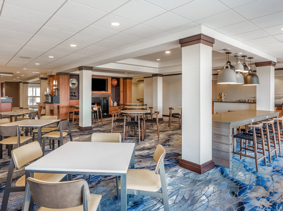 Fairfield by Marriott Inn & Suites Madison East主图