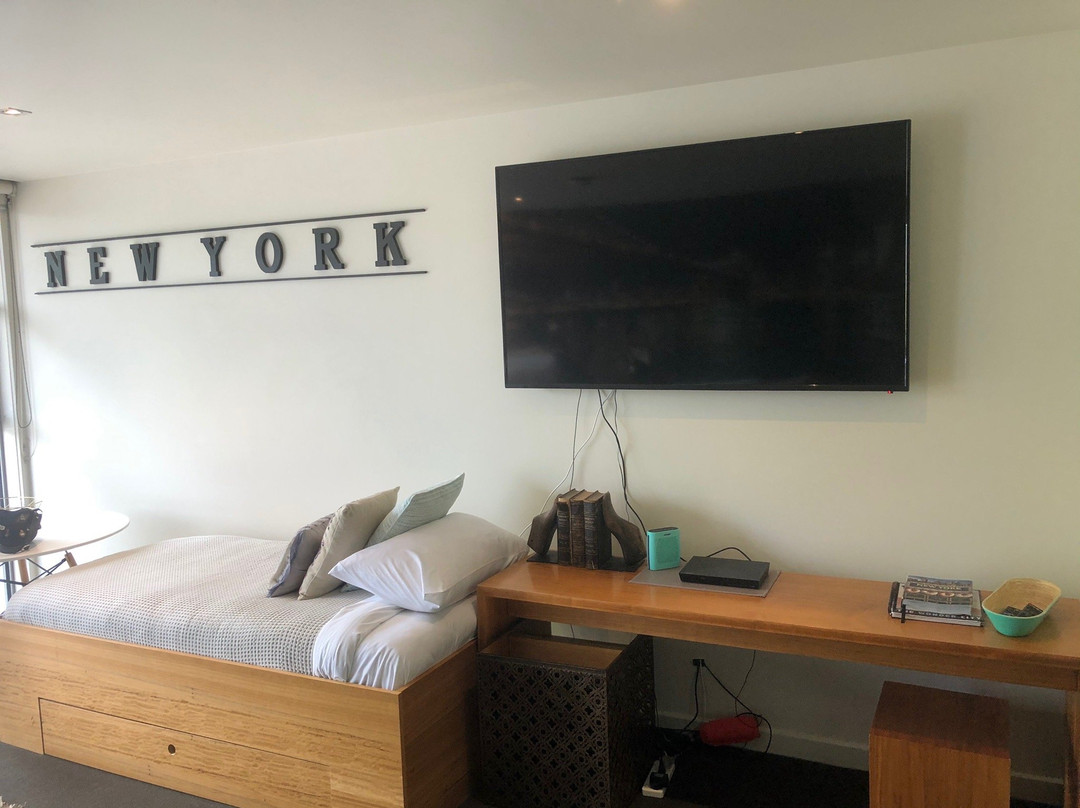 洛恩湾景舒适酒店主图