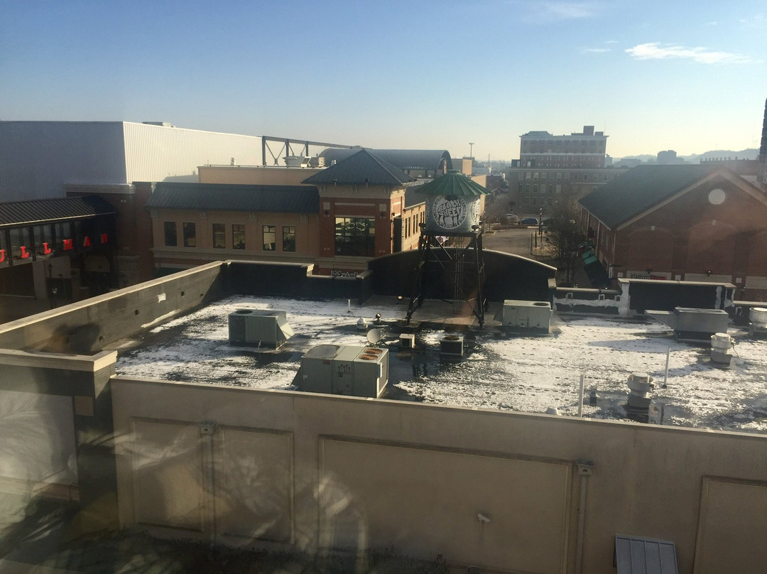 Delta Hotels Huntington Downtown主图