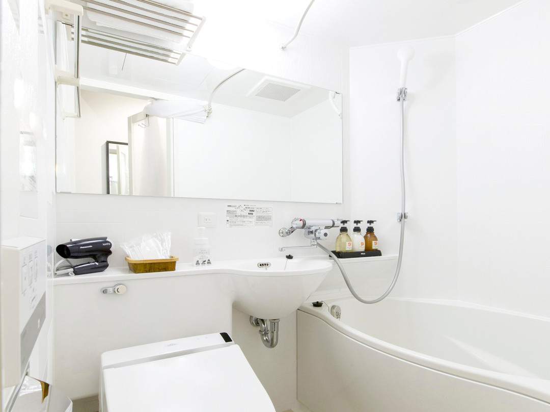 Hotel Trad Replay主图