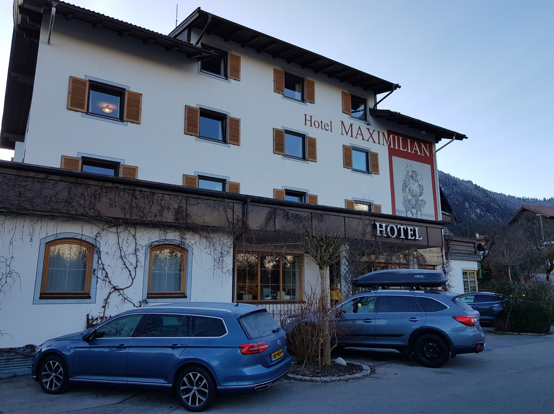 麦斯米兰酒店主图