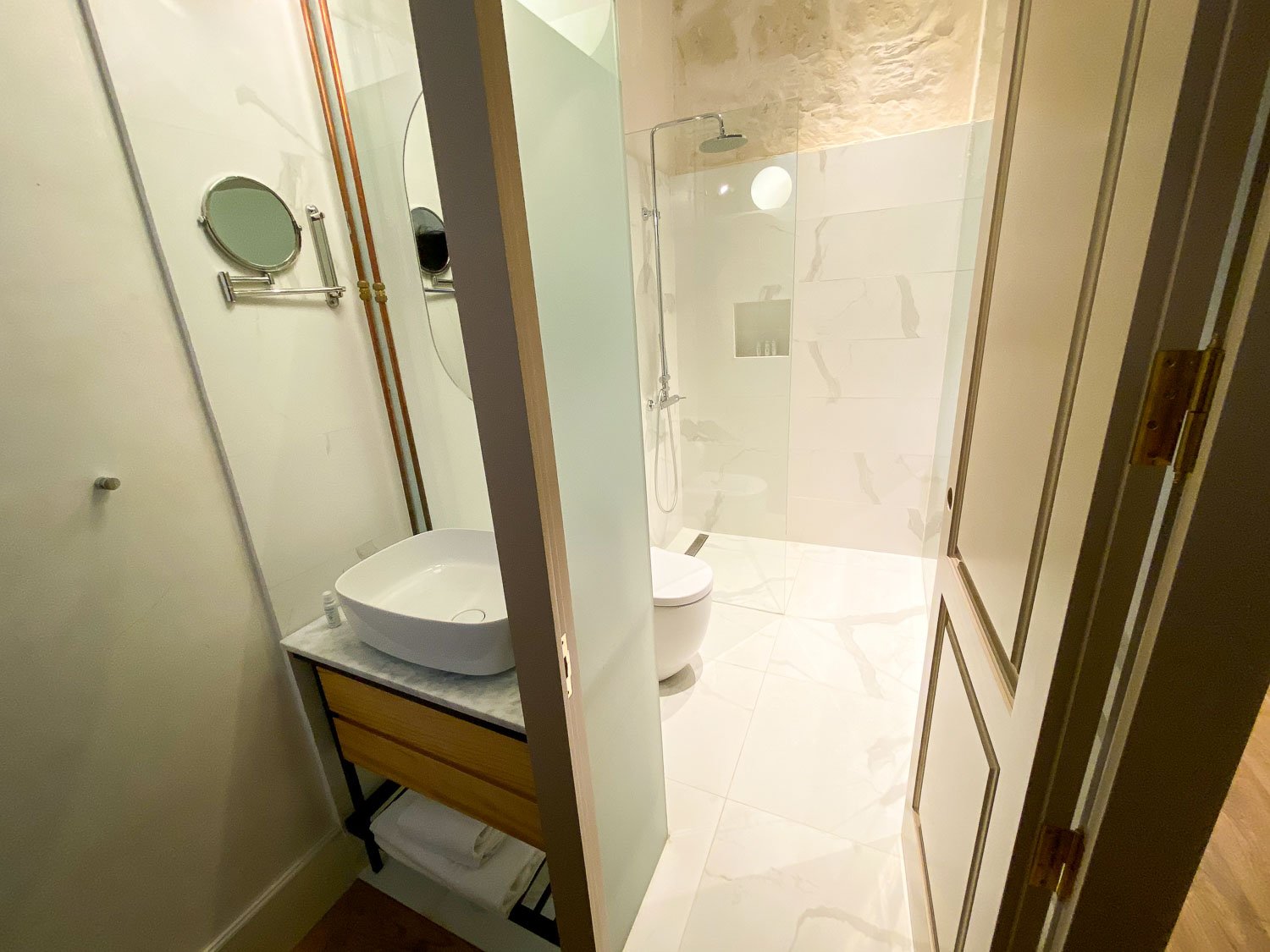 VEINTIUNO - Emblematic Hotels - Adults Only-浴室