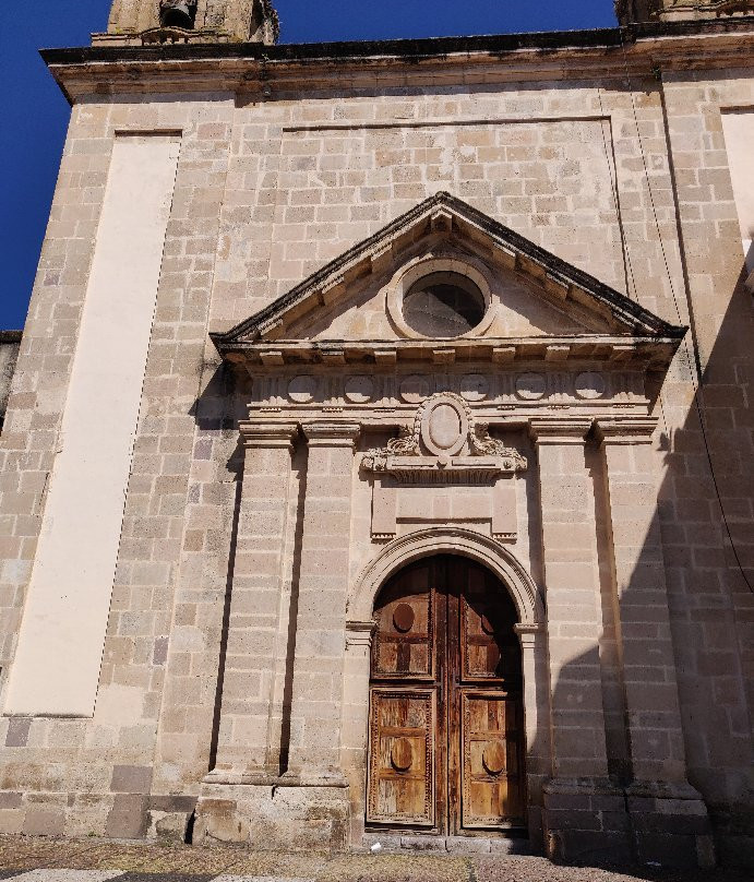 Ex-convento de San Bernardino de Siena景点图片