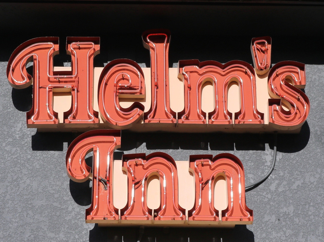 海尔姆斯酒店主图