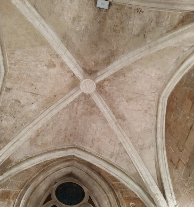 Chiesa di  Santa Chiara-奥里斯塔诺省必去景点