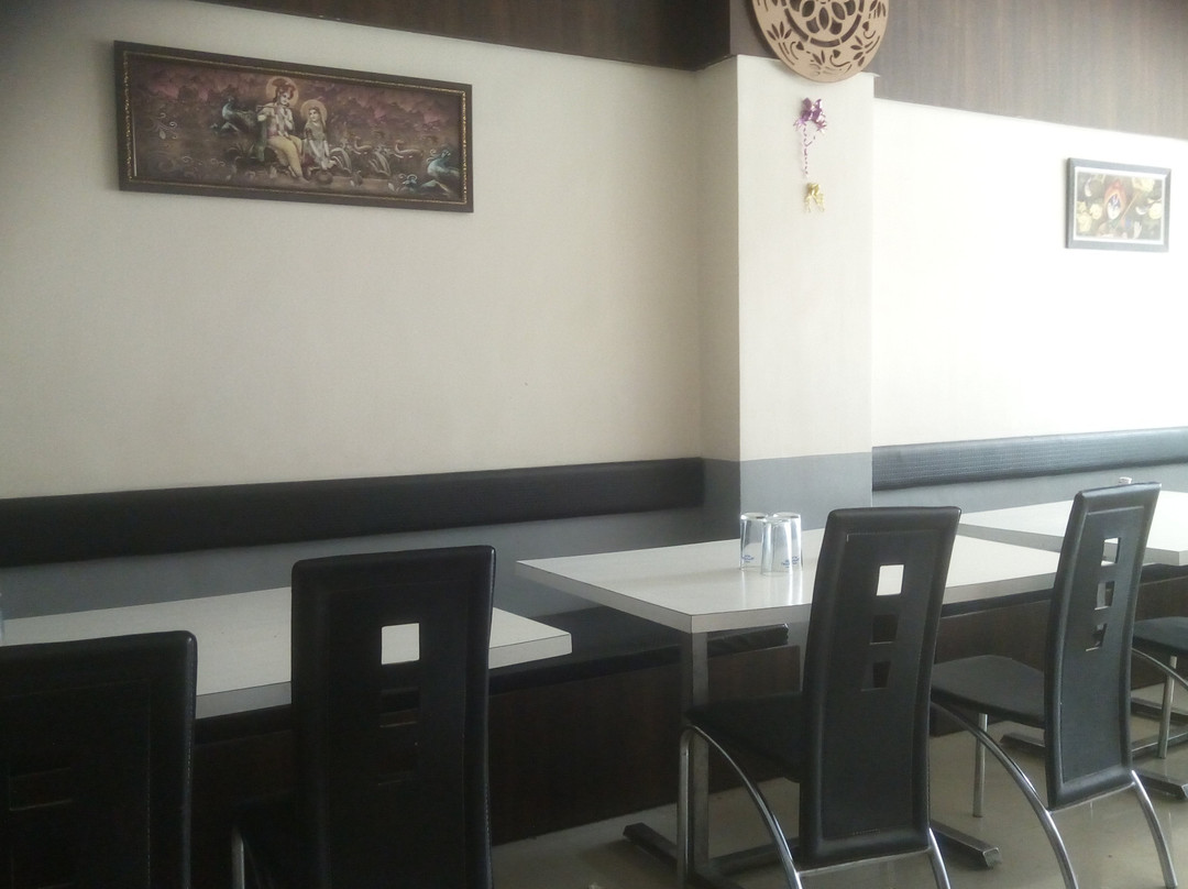 OYO 19622 Hotel Morya主图