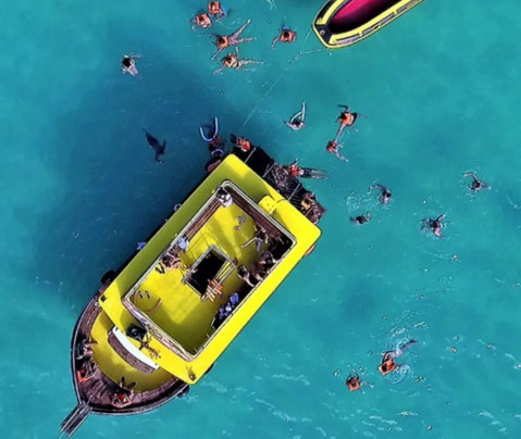 Passeio de Barco em Arraial do Cabo-阿拉伊阿尔港必去景点