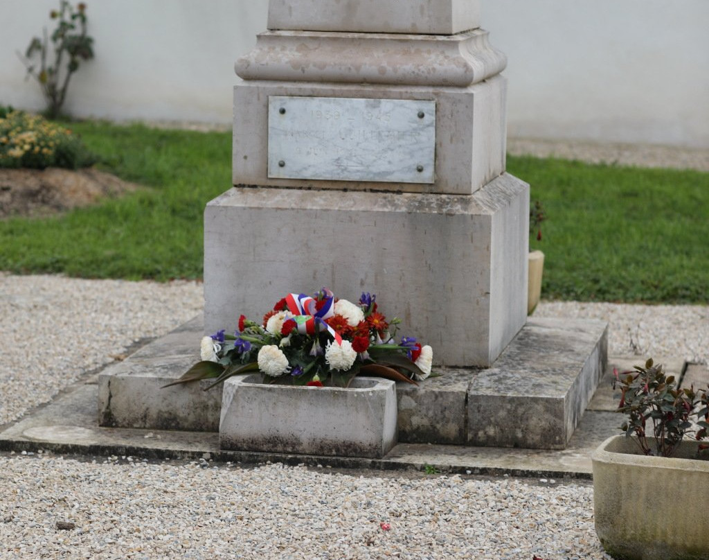 Monument aux morts de Combertault-Combertault必去景点