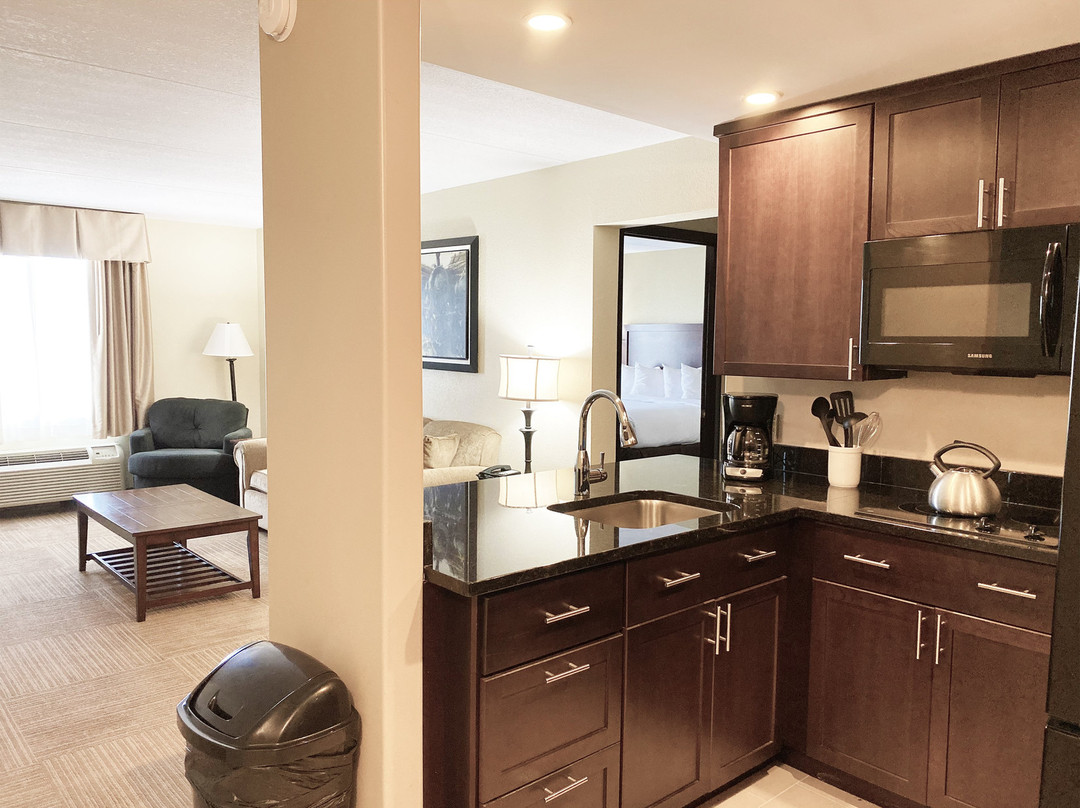 The Atrium Hotel on Third主图