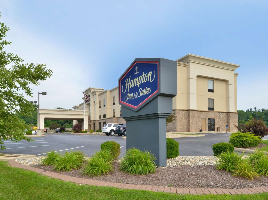 Hampton Inn & Suites St. Louis-Edwardsville主图