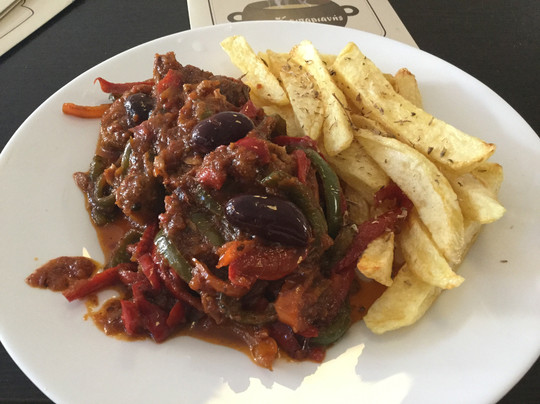 H gastra ths Kaisarianhs