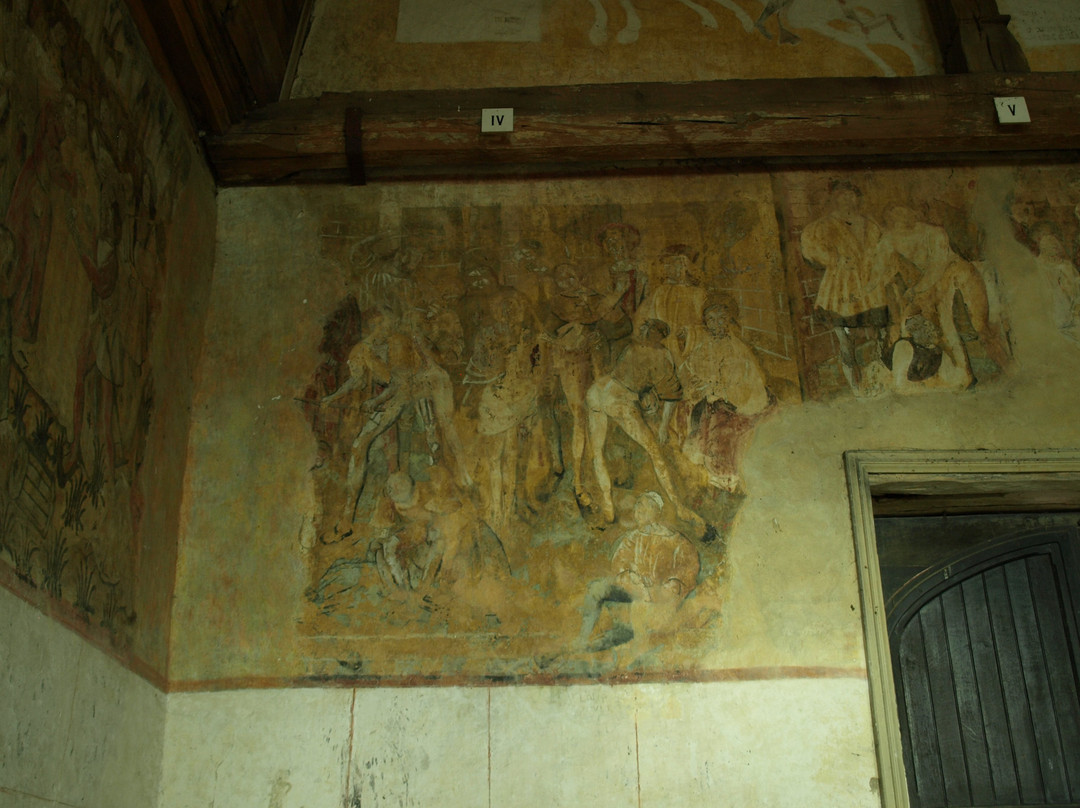 Chapelle Sainte Anne-Saint-Fargeau-Ponthierry必去景点
