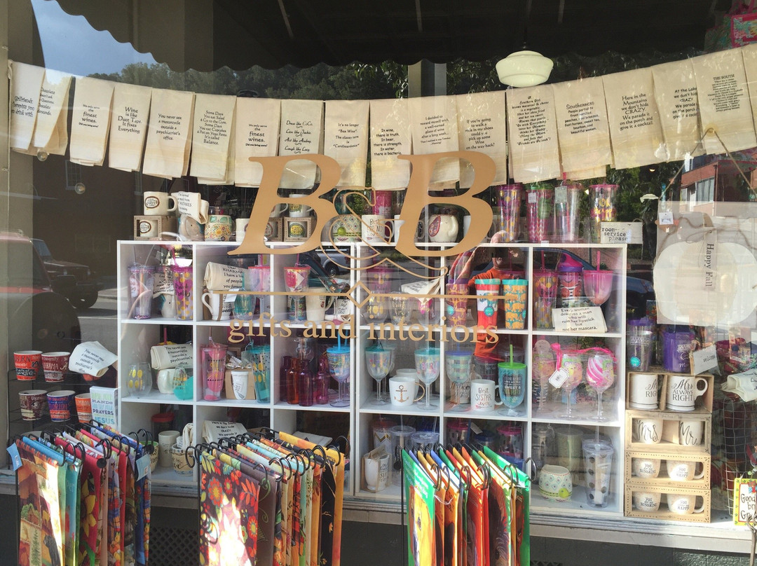 B & B Gifts and Interiors-Sylva必去景点